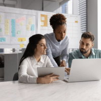 L’evoluzione del CRM: tendenze 2025 tra IA, integrazione e customer success