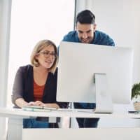 AI nel B2B Sales: come i modelli generativi stanno cambiando la trattativa commerciale 